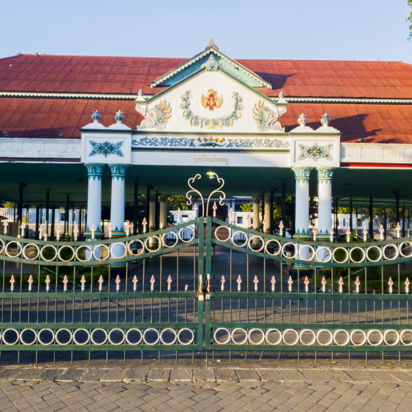 Friendly and Reliable Travel Service