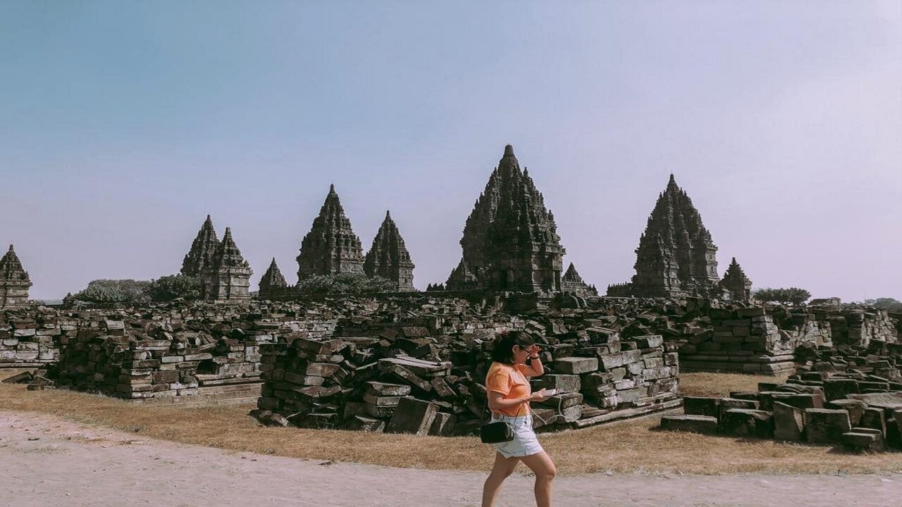 Yogyakarta Awaits: Let’s Make Some Day Tour Memories